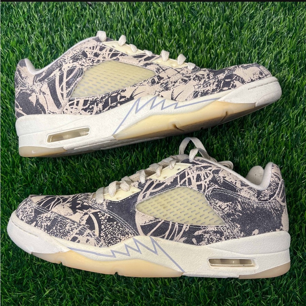 Air Jordan 5 Retro Low Expression